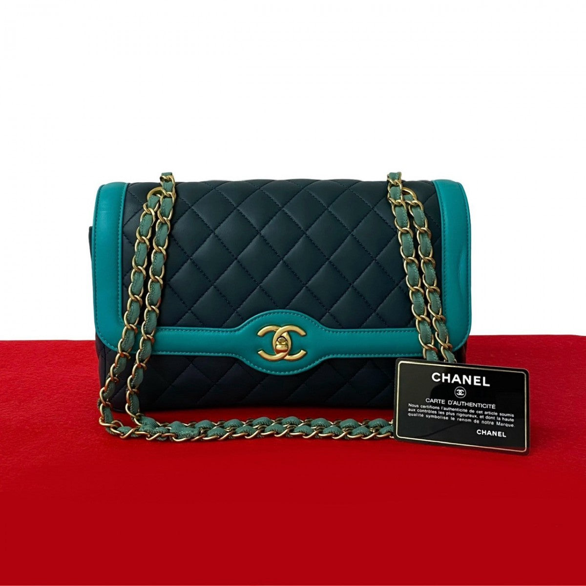 CHANEL Shoulder Bag lambskin Navy Matrasse
