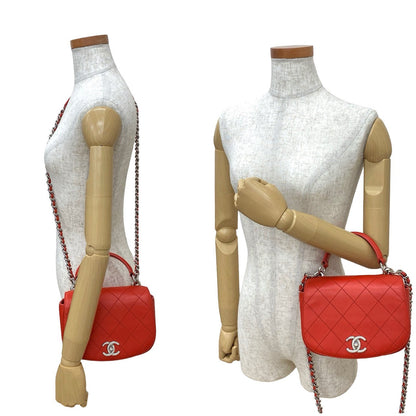 CHANEL Shoulder Bag leather Red Matrasse