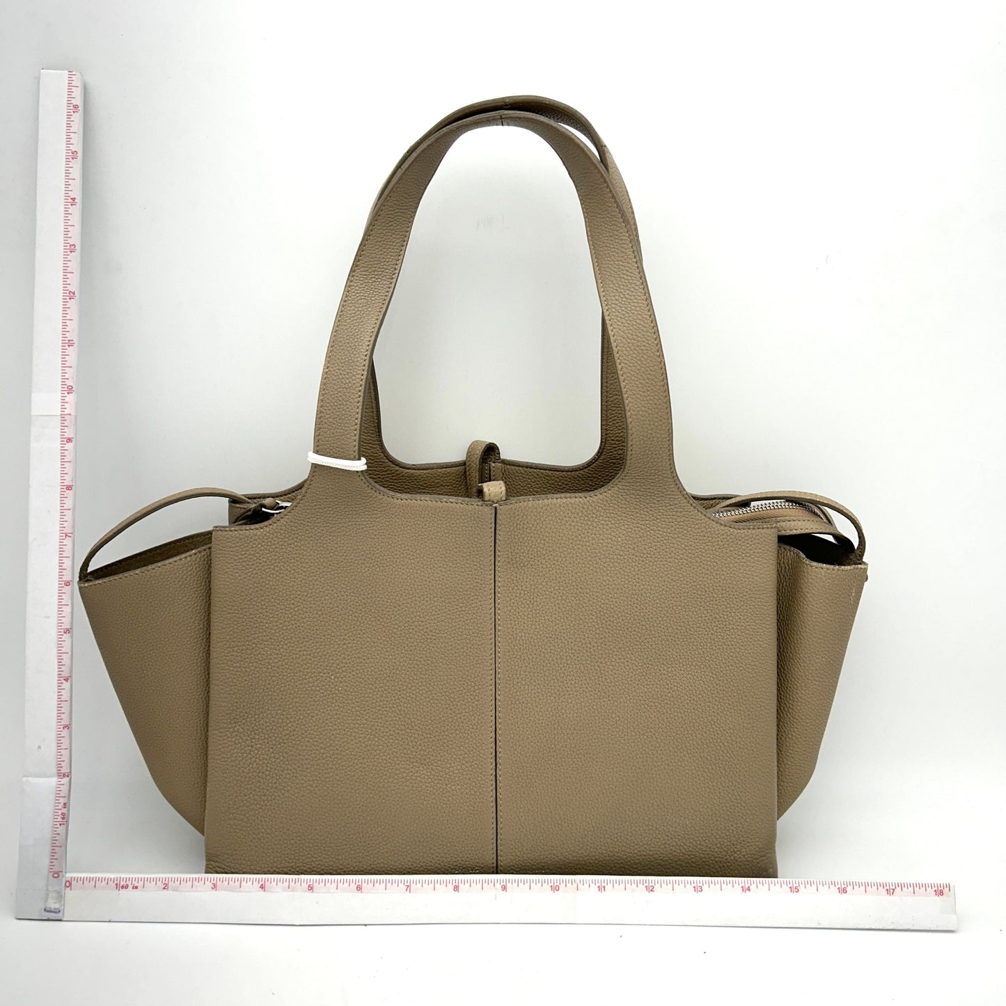Luxury CELINE Baby Grained Calfskin Medium Tri-Fold Bag Taupe LA46701