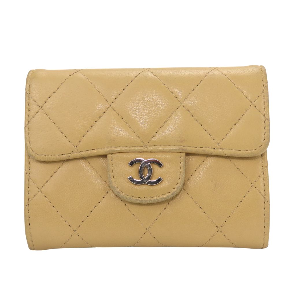 CHANEL Coin case lambskin beige Timeless classic Women