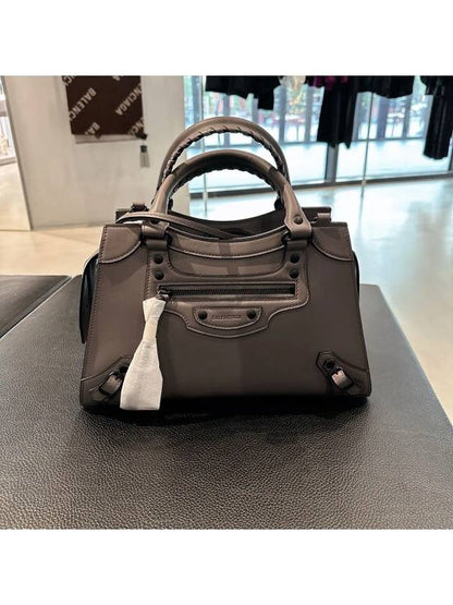 Luxury Balenciaga Trending 2025 Women s Gray Neo Classic Small Tote Bag Cross 638521 11R57 1404