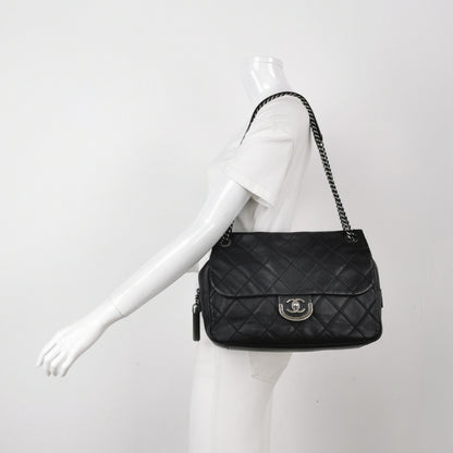 Chanel 2013 Paris-Edinburgh Large Black Flap Calfskin Leather Shoulder Bag