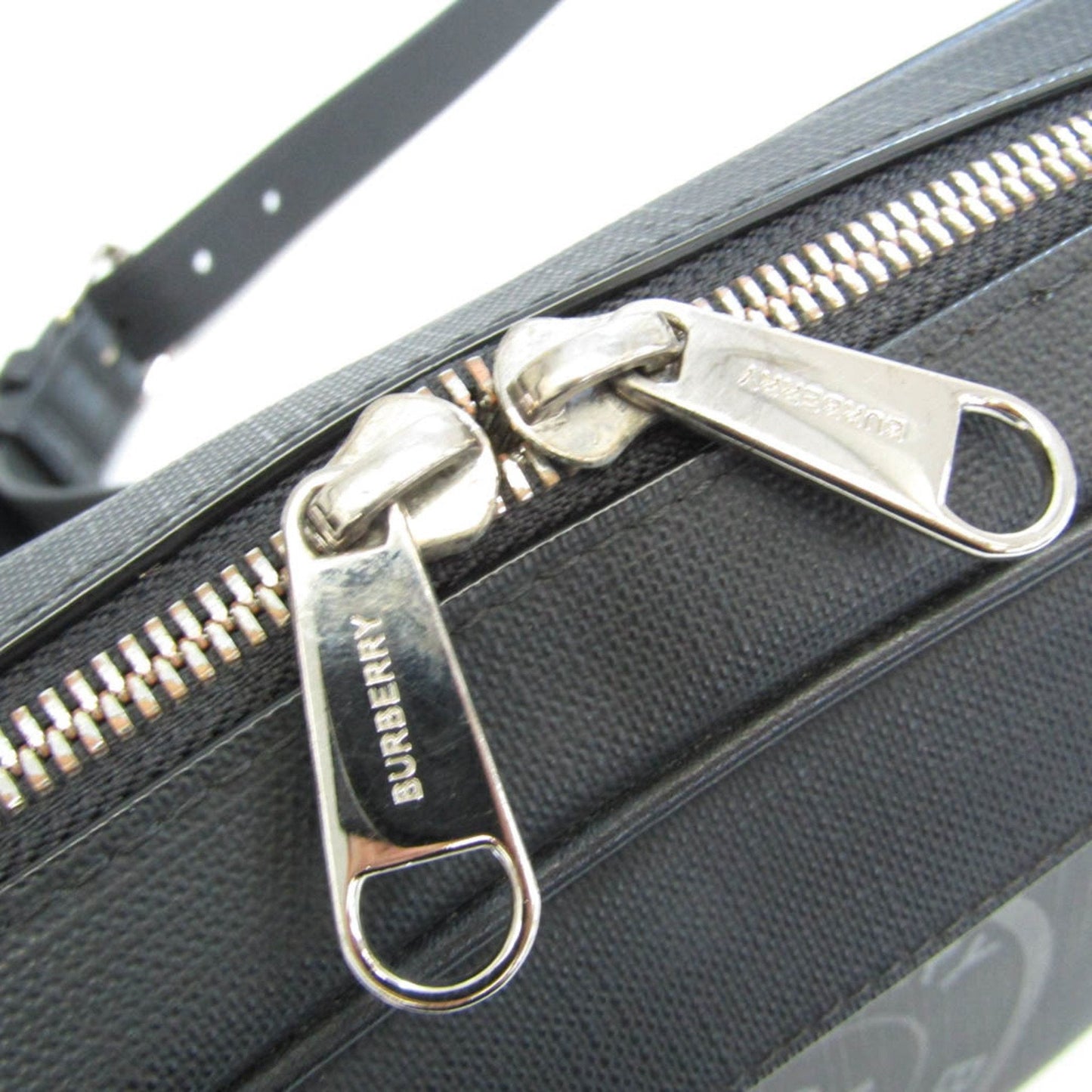 Luxury Burberry Shopper