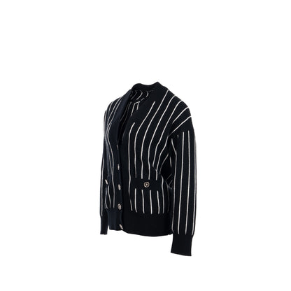Chanel size 36 23p cardigan cashmere black/white