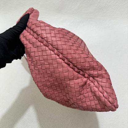 Bottega Veneta Veneta Hobo Medium Coral Intrecciato Leather Bag 47cm