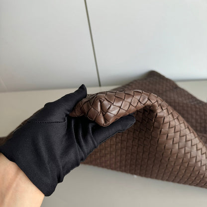 Bottega Veneta Maxi Convertible Tote Bag Hobo Chocolate Brown Leather Two-way Carry 50cm