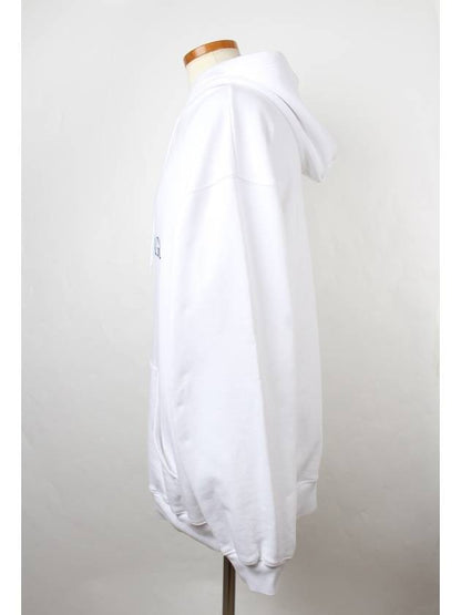 Luxury Balenciaga Trending 2025 Rainbow Laurel Hood M