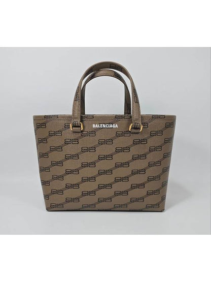 Luxury Balenciaga Trending 2025 Signature BB Monogram Small Shopper Bag