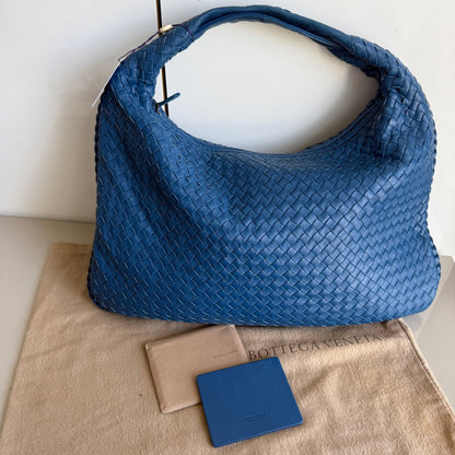 Bottega Veneta Hobo Bag Lambskin leather Blue Medium 47cm