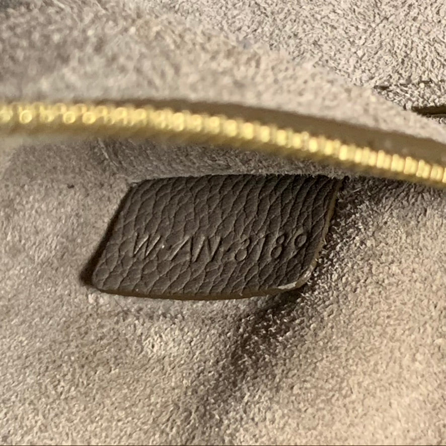 Celine Seau Sangle Bucket Bag