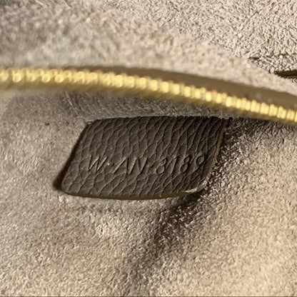Celine Seau Sangle Bucket Bag