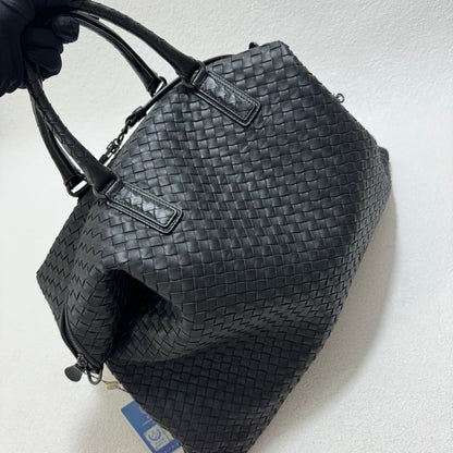 Bottega Veneta Maxi Convertible Tote Bag Hobo Black Leather Two-way Carry 50cm