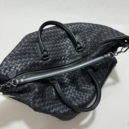 Bottega Veneta Maxi Convertible Tote Bag Hobo Black Leather Two-way Carry 50cm