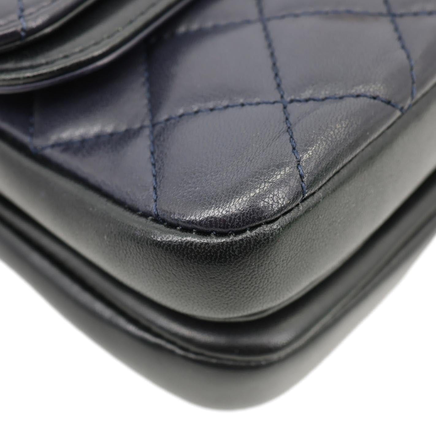 CHANEL CC Chic Double Flap Quilted Lambskin Leather Shoulder Bag Navy Blue