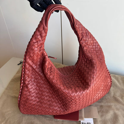 Bottega Veneta Veneta Hobo Medium Brick Red Intrecciato Leather Bag 47cm