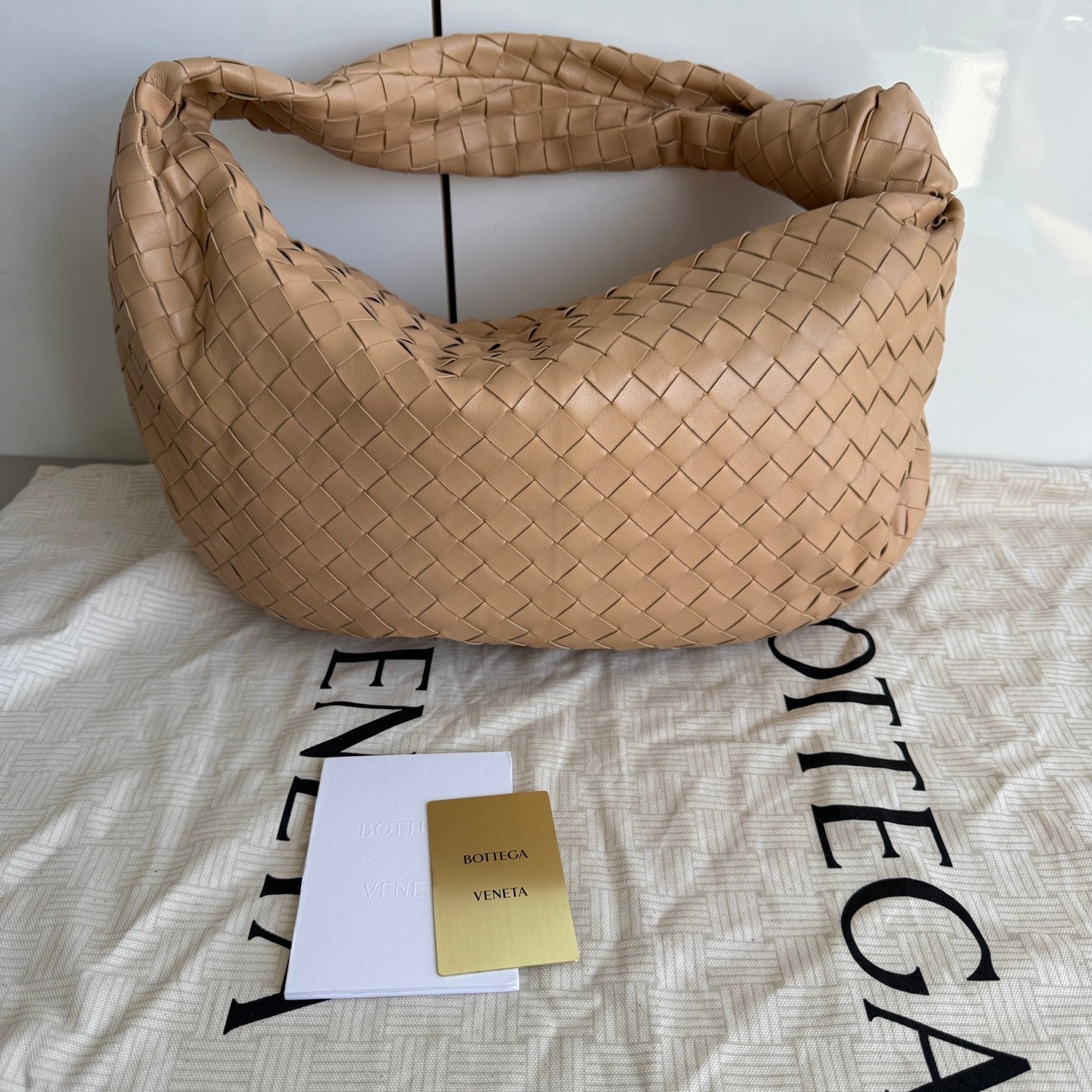 Bottega Veneta Jodie Small Lambskin Leather Beige Oats 36cm