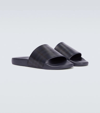 BURBERRY MEN'S FURLEY VINTAGE CHECK SLIDES