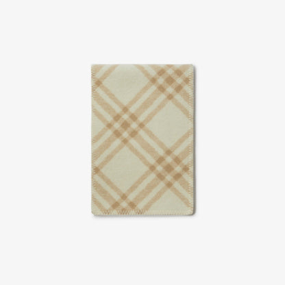BURBERRY VINTAGE CHECK WOOL SCARF