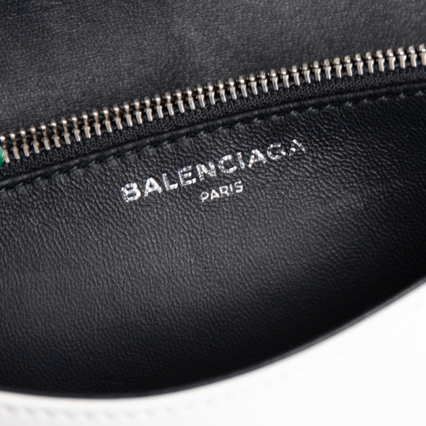 Balenciaga Everyday Wallet On Chain