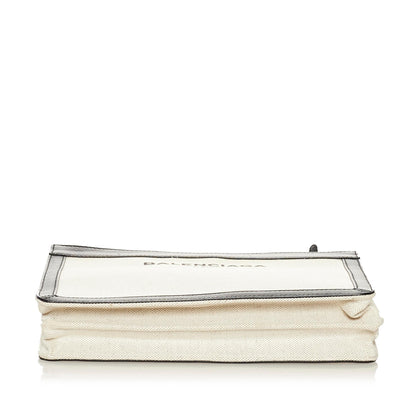 Luxury Balenciaga Trending 2025 Navy Pochette (SHG-tav1bL)