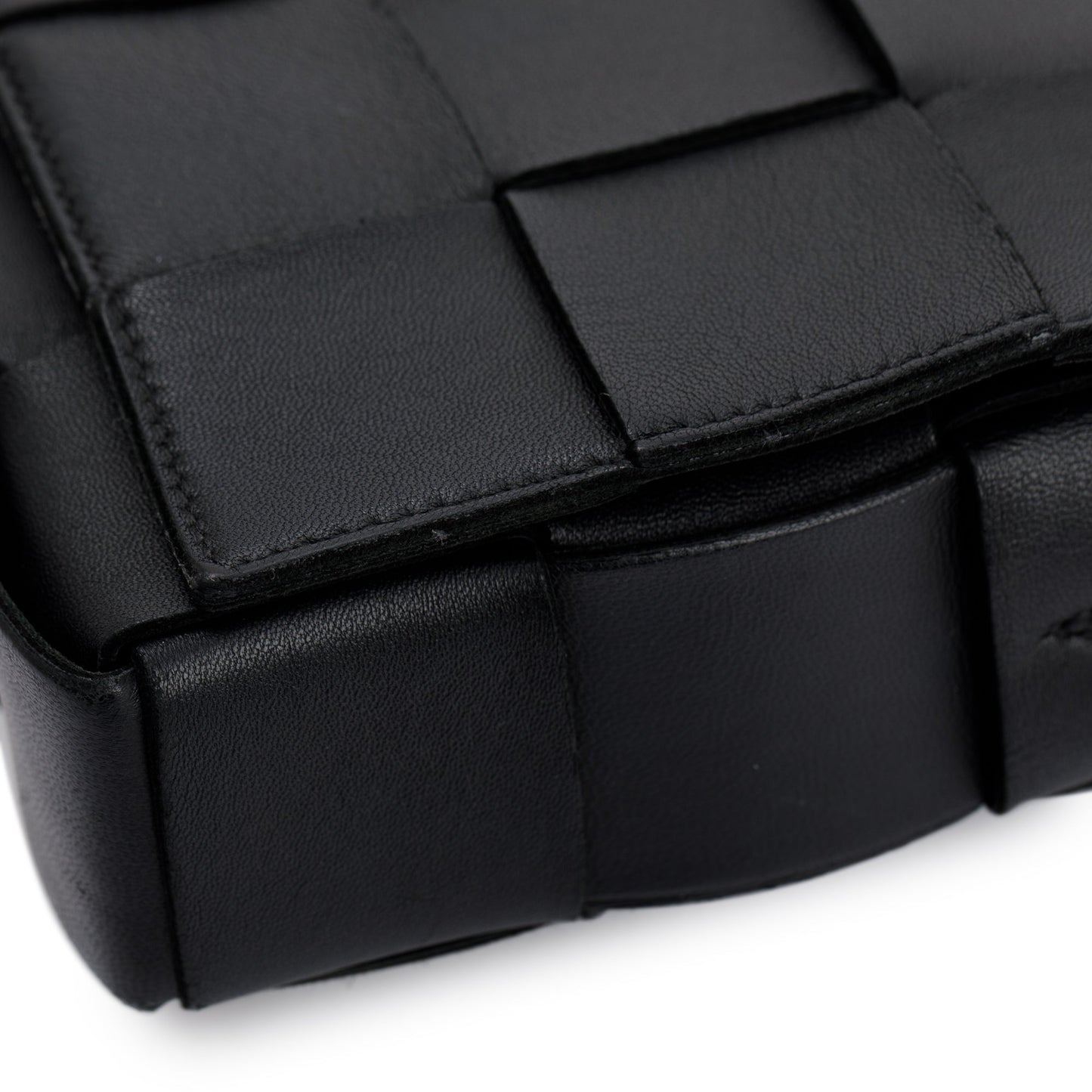 Bottega Veneta Black Intrecciato Cassette Bag