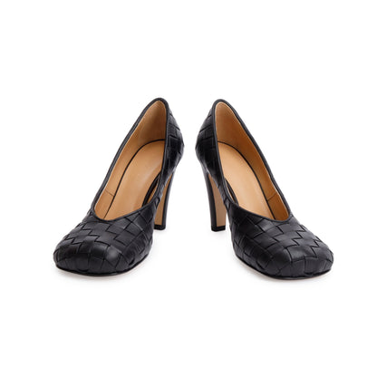 Bottega Veneta Black Intrecciato Nappa Leather Scarpa Tess Pumps, Size 38