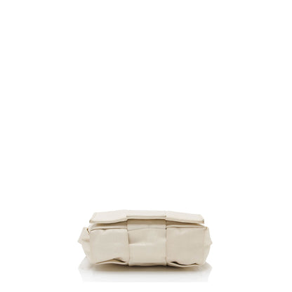 Luxury Bottega Veneta Calfskin Candy Cassette Crossbody (SHF-8XUpjP)