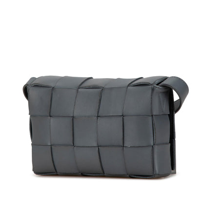 Luxury Bottega Veneta Calfskin Intrecciato Cassette Crossbody (SHG-QKpHOv)