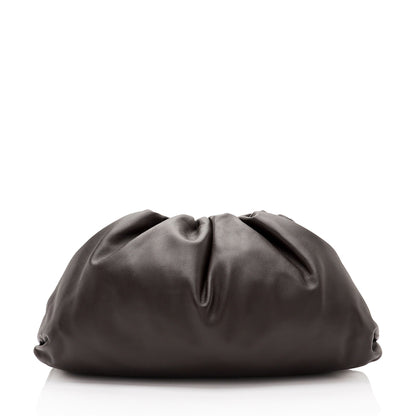 Luxury Bottega Veneta Calfskin The Pouch Clutch (SHF-3lPp9s)