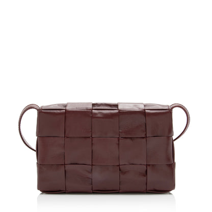 Luxury Bottega Veneta Distressed Calfskin Cassette Small Crossbody Bag (SHF-23109)