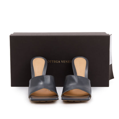 Bottega Veneta Grey Nappa Leather Stretch Mule, Size 36