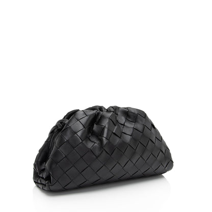 Luxury Bottega Veneta Intrecciato Nappa Leather The Pouch Mini Clutch (SHF-ZxdcNO)