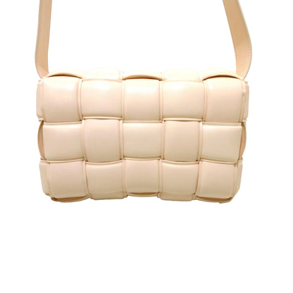 Luxury Bottega Veneta Intrecciato Padded Cassette (SHG-JBcEzg)