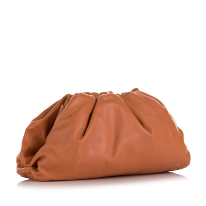 Luxury Bottega Veneta Lambskin The Pouch (SHG-hhuo2R)