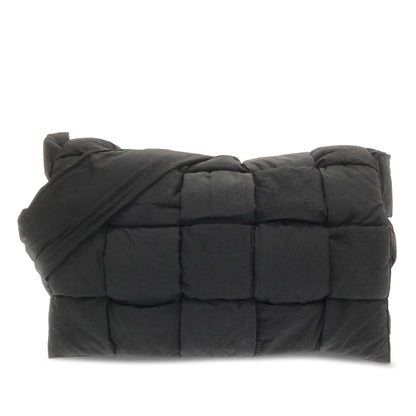 Luxury Bottega Veneta Maxi Intrecciato Padded Tech Cassette (SHG-s65SGg)