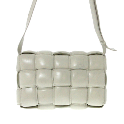 Luxury Bottega Veneta Padded Cassette Leather Crossbody Bag (SHG-F9Goks)