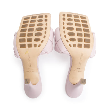 Bottega Veneta Pink Lambskin Leather Padded Sandals, Size 37.5