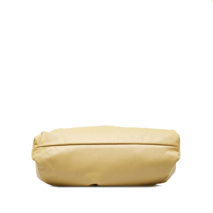 Luxury Bottega Veneta Small The Shoulder Pouch (SHG-FVvleR)