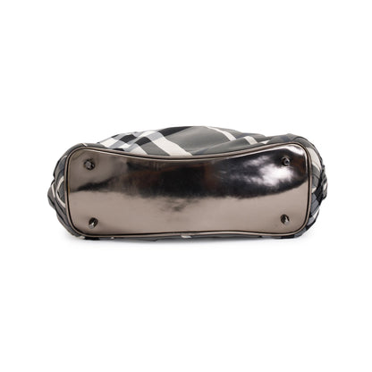 Burberry Metallic Grey Patent Leather Trim Beat Check Nylon Easton Landscape Bag