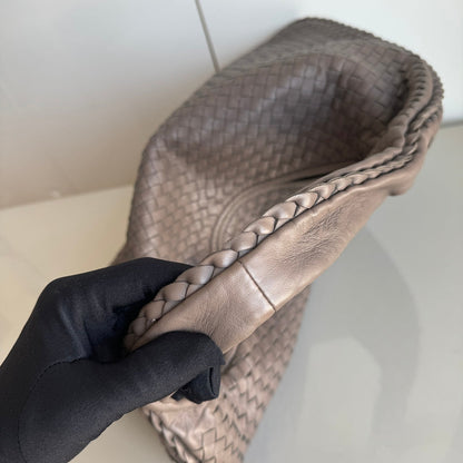 Bottega Veneta Hobo Bag Large Grey leather 52cm