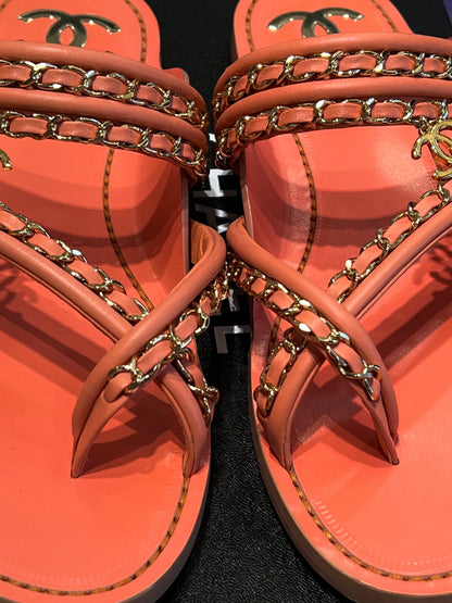 CHANEL CHAIN THONG SANDALS