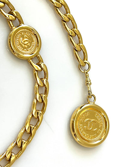 CHANEL VINTAGE MEDALLION RUE CAMBON NECKLACE OR BELT