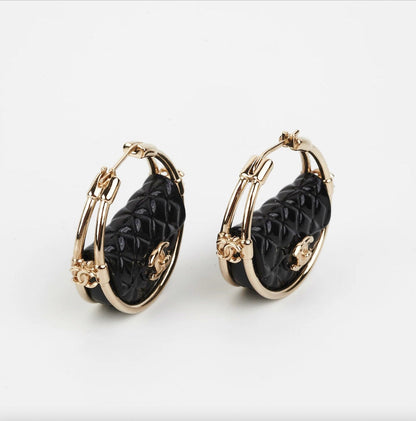 CHANEL CC CRUISE COLLECTION QUILTED FLAP BAG HOOP EARRINGS