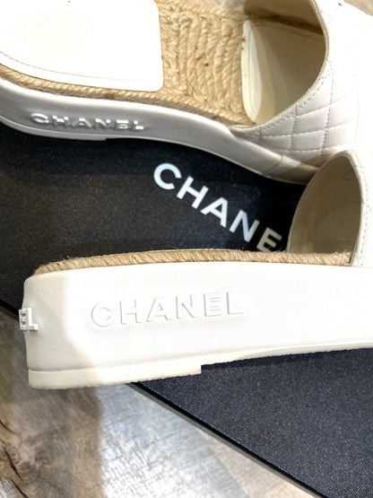 CHANEL CC LAMBSKIN LEATHER ESPADRILLE MULES