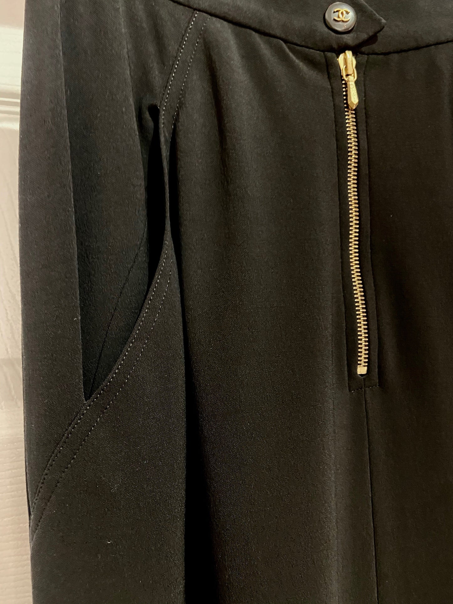CHANEL PENCIL SKIRT
