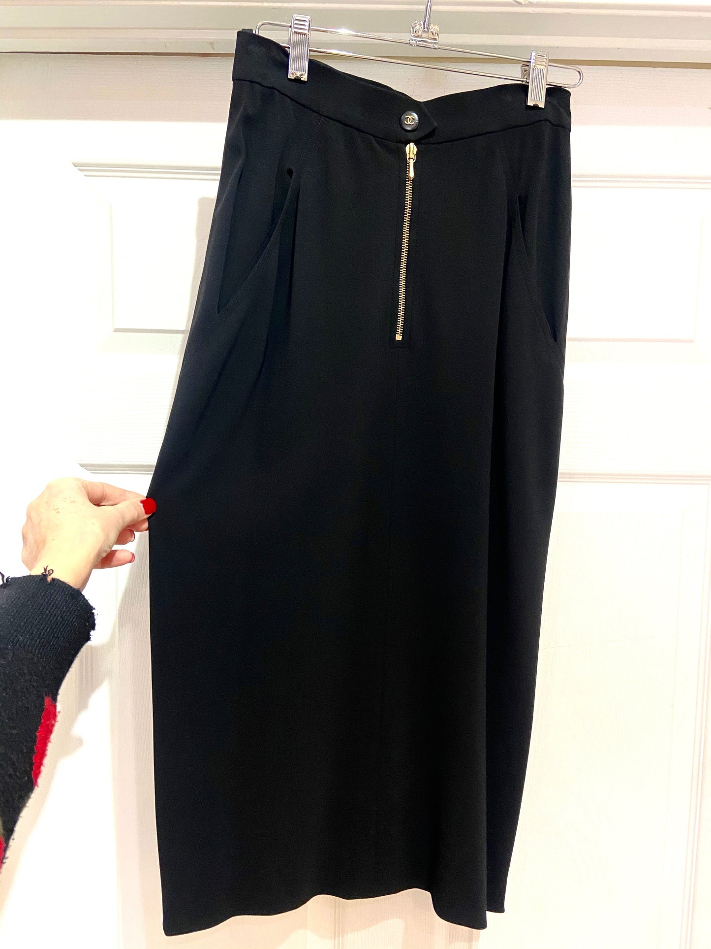 CHANEL PENCIL SKIRT