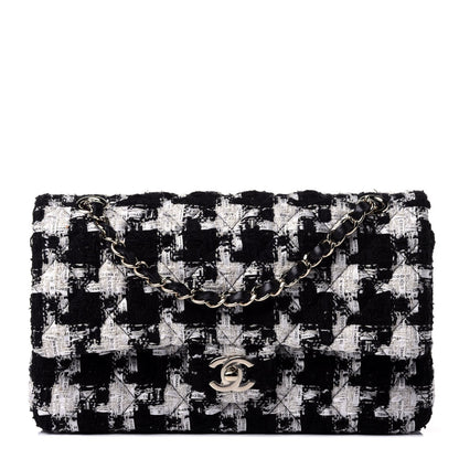 CHANEL QUILTED TWEED MEDIUM DOUBLE FLAP BAG
