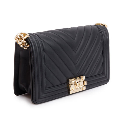 Chanel 2020 Black Chevron Quilted Lambskin Leather Medium Boy Bag