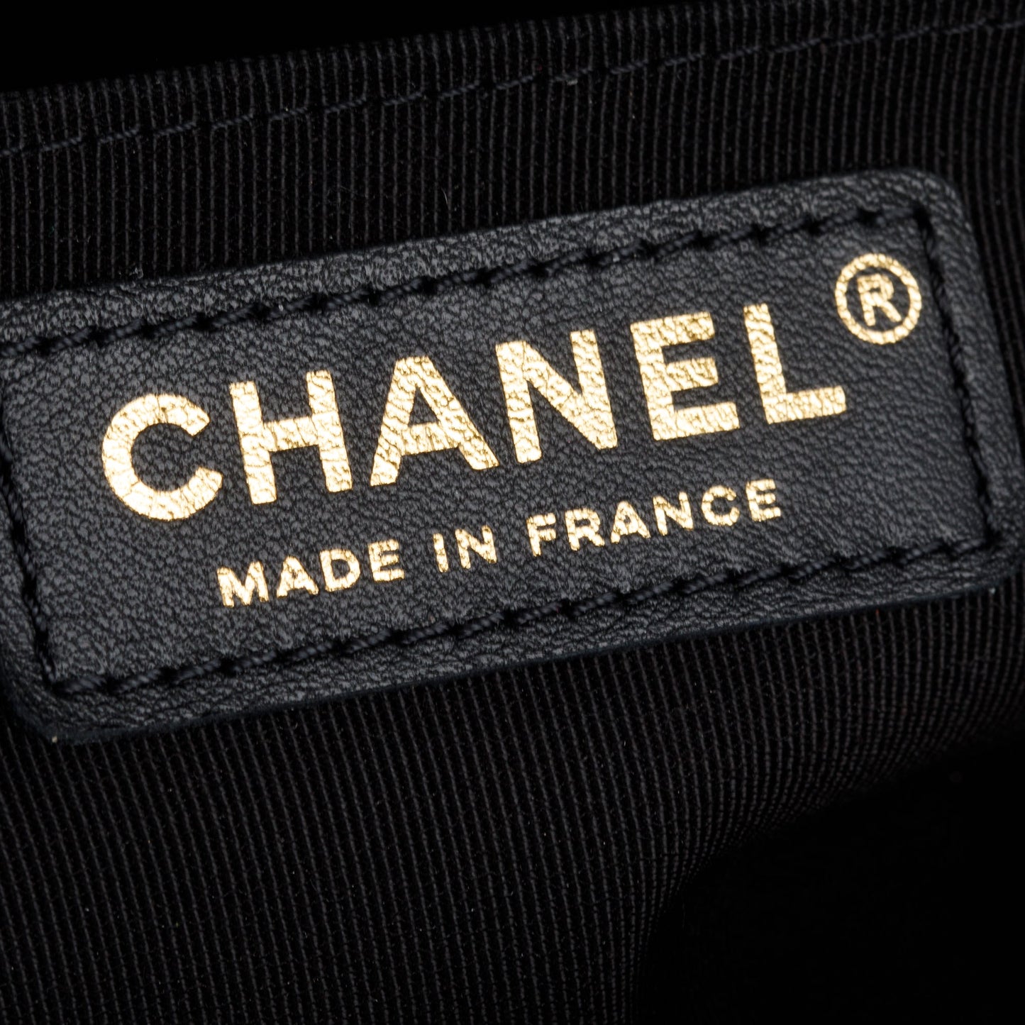 Chanel 2020 Black Chevron Quilted Lambskin Leather Medium Boy Bag