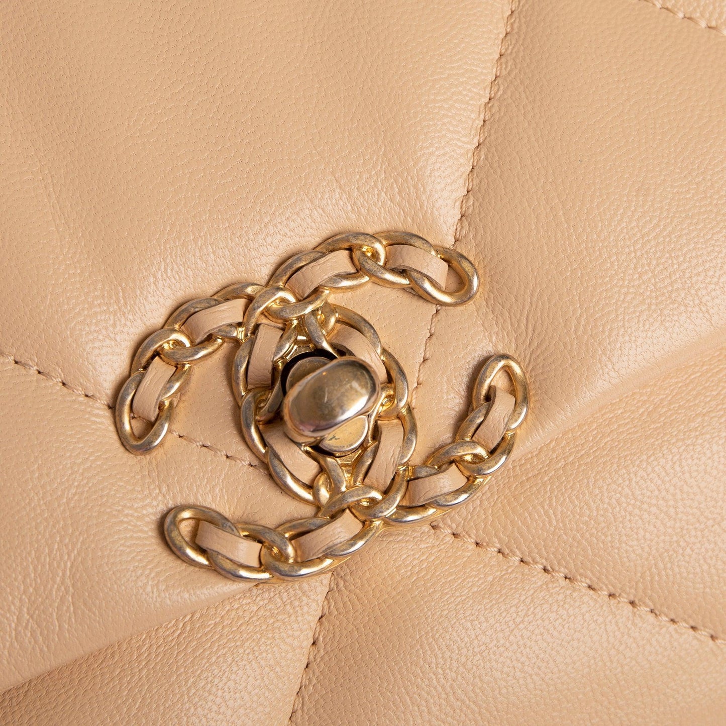 Chanel 2020 Medium 19 Flap Bag